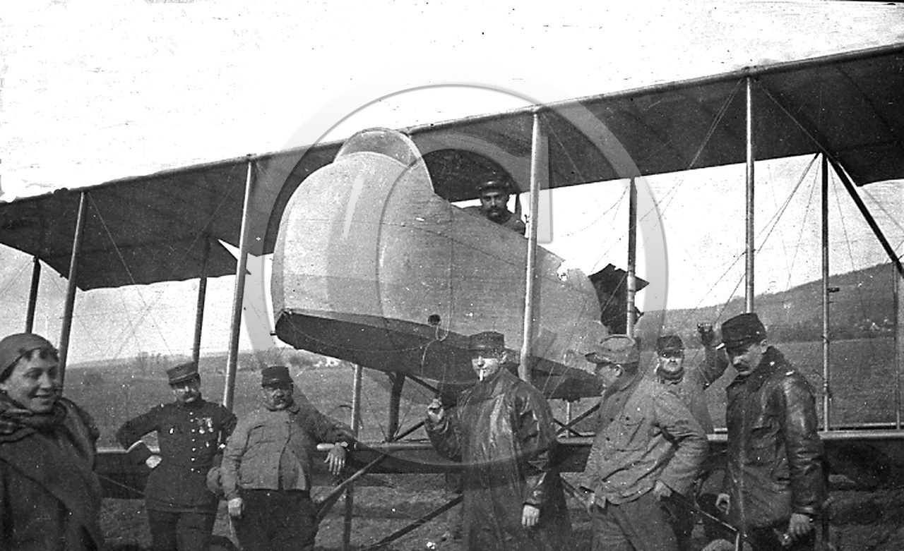 avi 99 Farman serie 20 .jpg