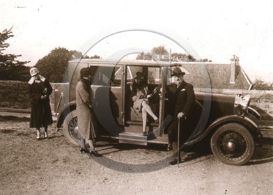 AU 3855 chenard 16 hp. St Valery 1927.jpg