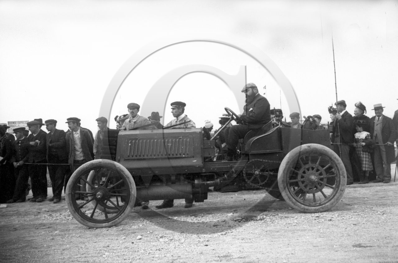 AUC 112 Panhard Le mille de Deauville  .jpg