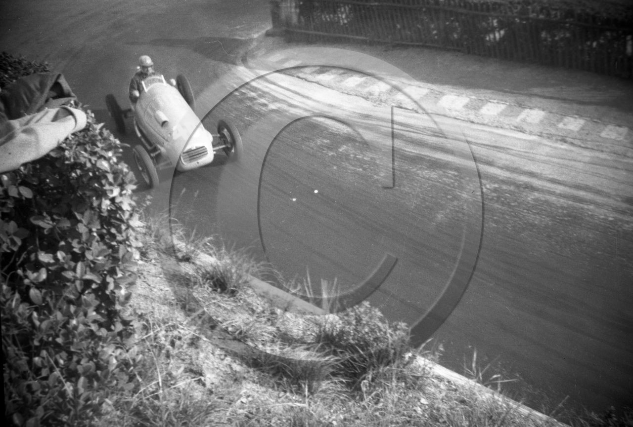 AUC 231 Angouleme 12 Juin 1949  .jpg