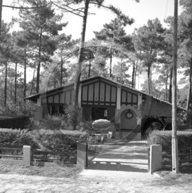 arc 1646  villa ma mine.jpg