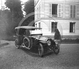 AU 3613 Chenard Walker Algerie .jpg