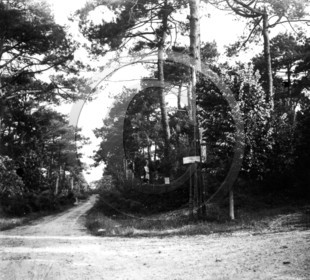 arc 4149 le Moulleau angle allée des tilleuls et allée de la plage.jpg