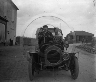 AU 2043 Chenard Walker .jpg