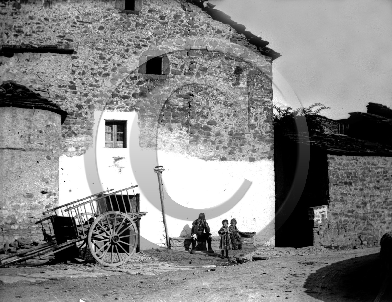 AG 652 cour de ferme enfants  .jpg
