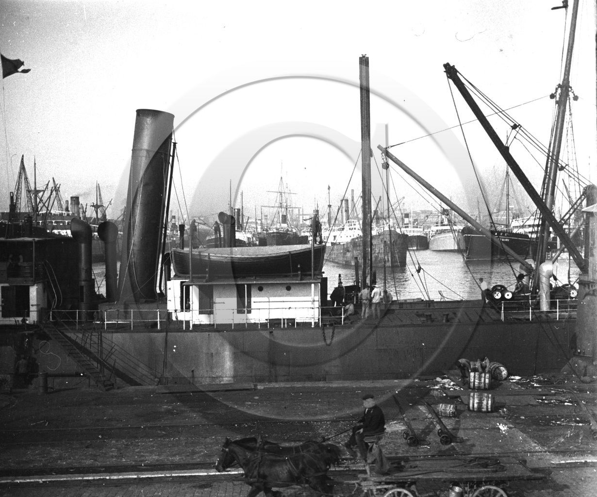 ba 1619 port de  marseille dpt 13 .jpg