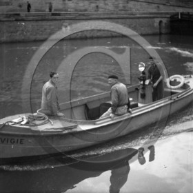 BA 1219 Paris bateau à moteur Vigie genre de pilotine  de port .Dargence.jpg