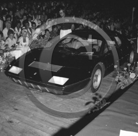 concours elegance apres guerre