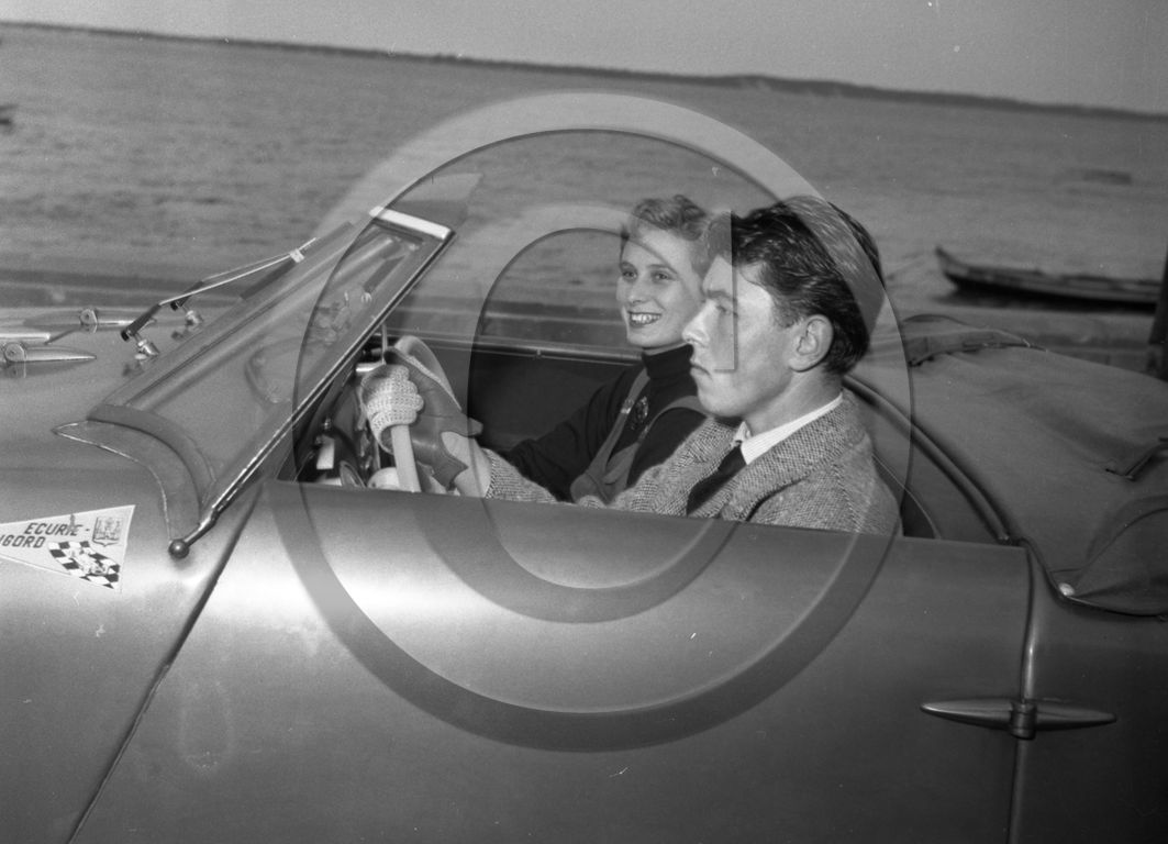 concours elegance apres guerre