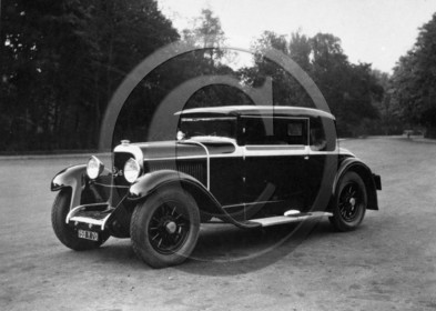 au 1542 panhard carrosserie Gallé  .jpg