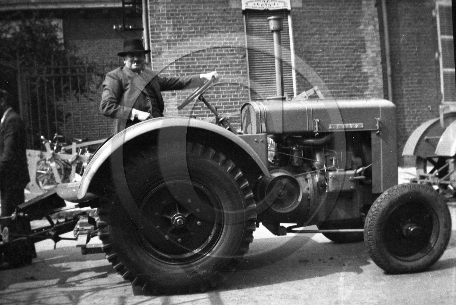 AG 729 foire agricole tracteur  Deutz .jpg