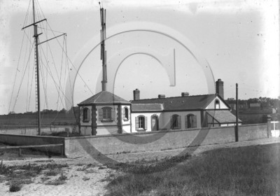 vi  1202 asnelles arromanches Port en Bessin dpt 14 .jpg