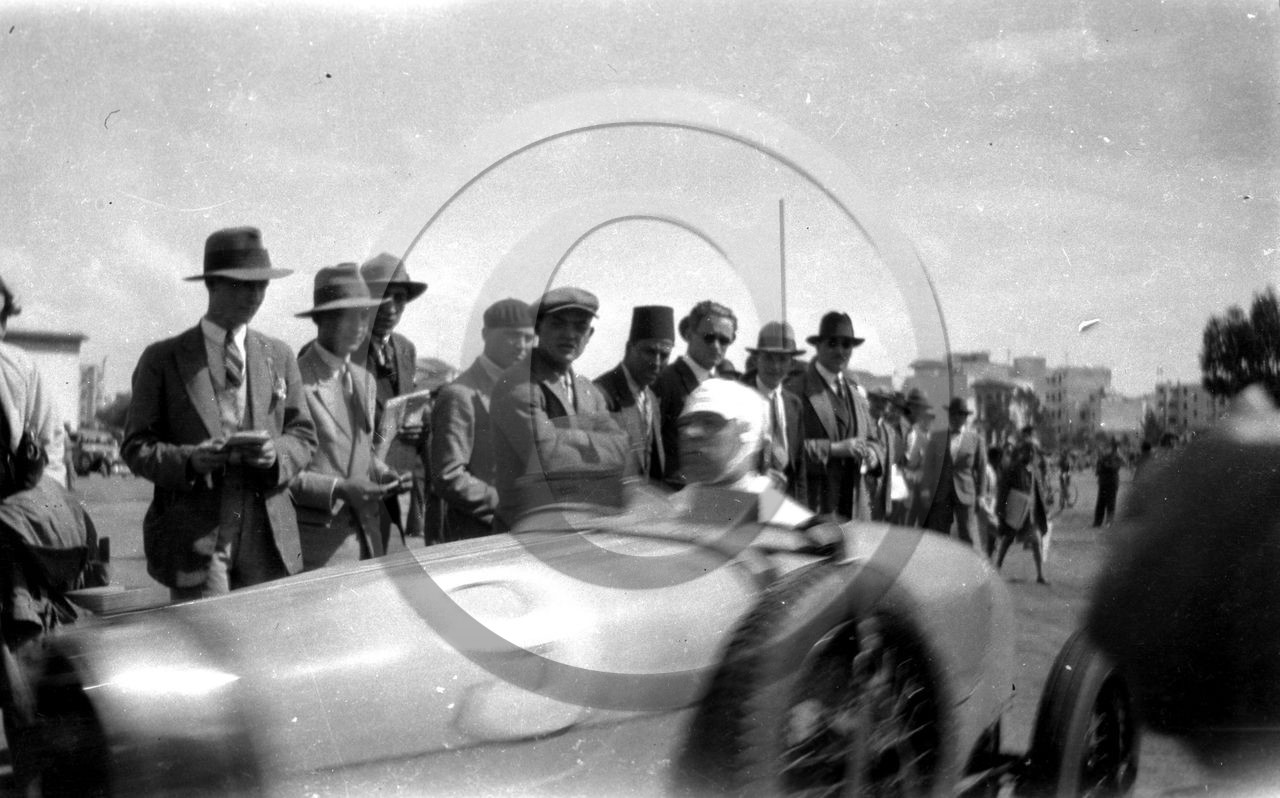 AUC 125  Bugatti .jpg