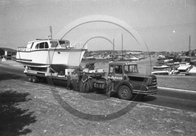 arc 1875 camion Giraud .jpg