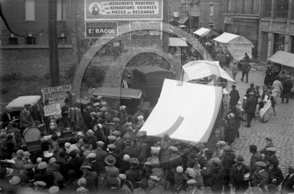 vi  885 Ham théatre de Ham en l'honneur de Coste et Bellonte dpt 80 .jpg