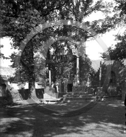 vi  2063 Plomodierm chapelle ste Marie du menez hom  dpt 29 .jpg