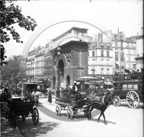 vi  813 Paris porte st Martin dpt 75 .jpg