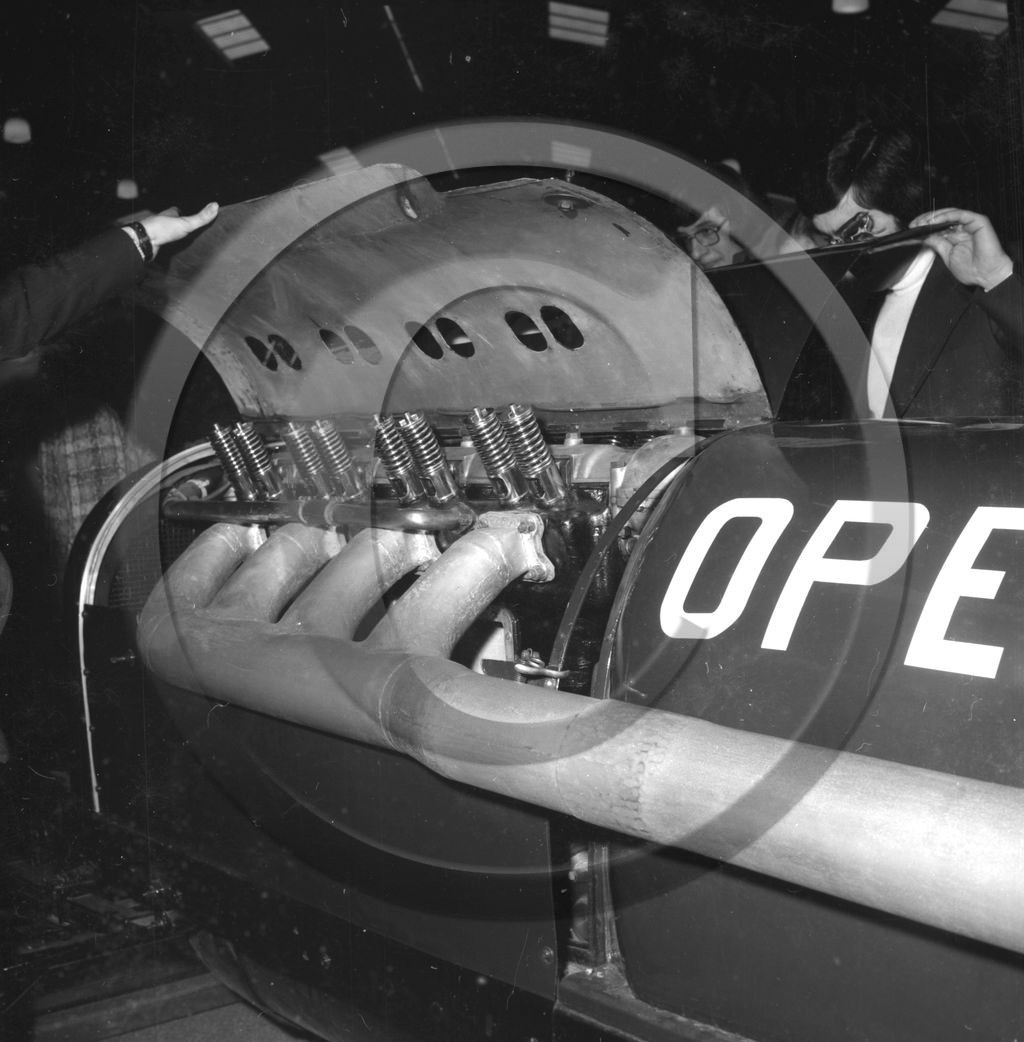 AUC 108  Opel Salon Geneve 1970  .jpg