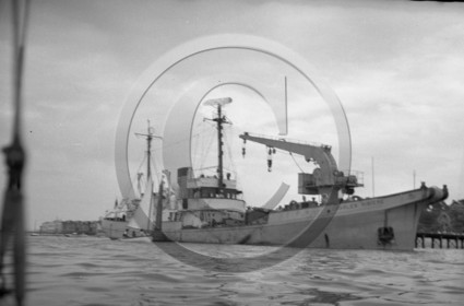 arc 4372 bateau Charles Ribière.jpg