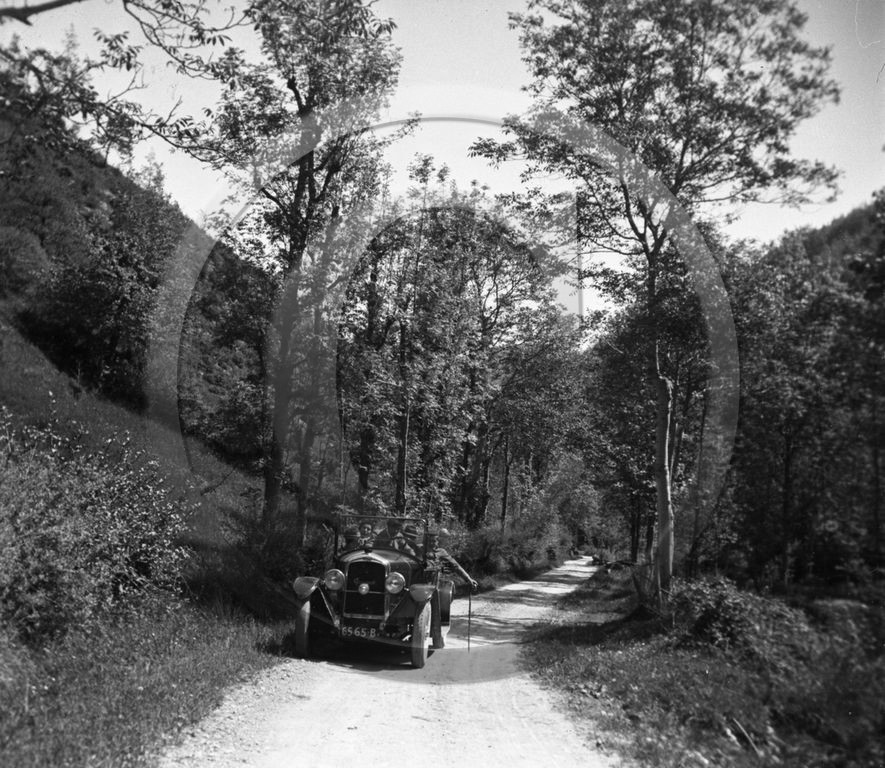 AU 1126 Peugeot .jpg