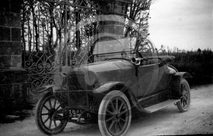 AU 2188 Peugeot .jpg