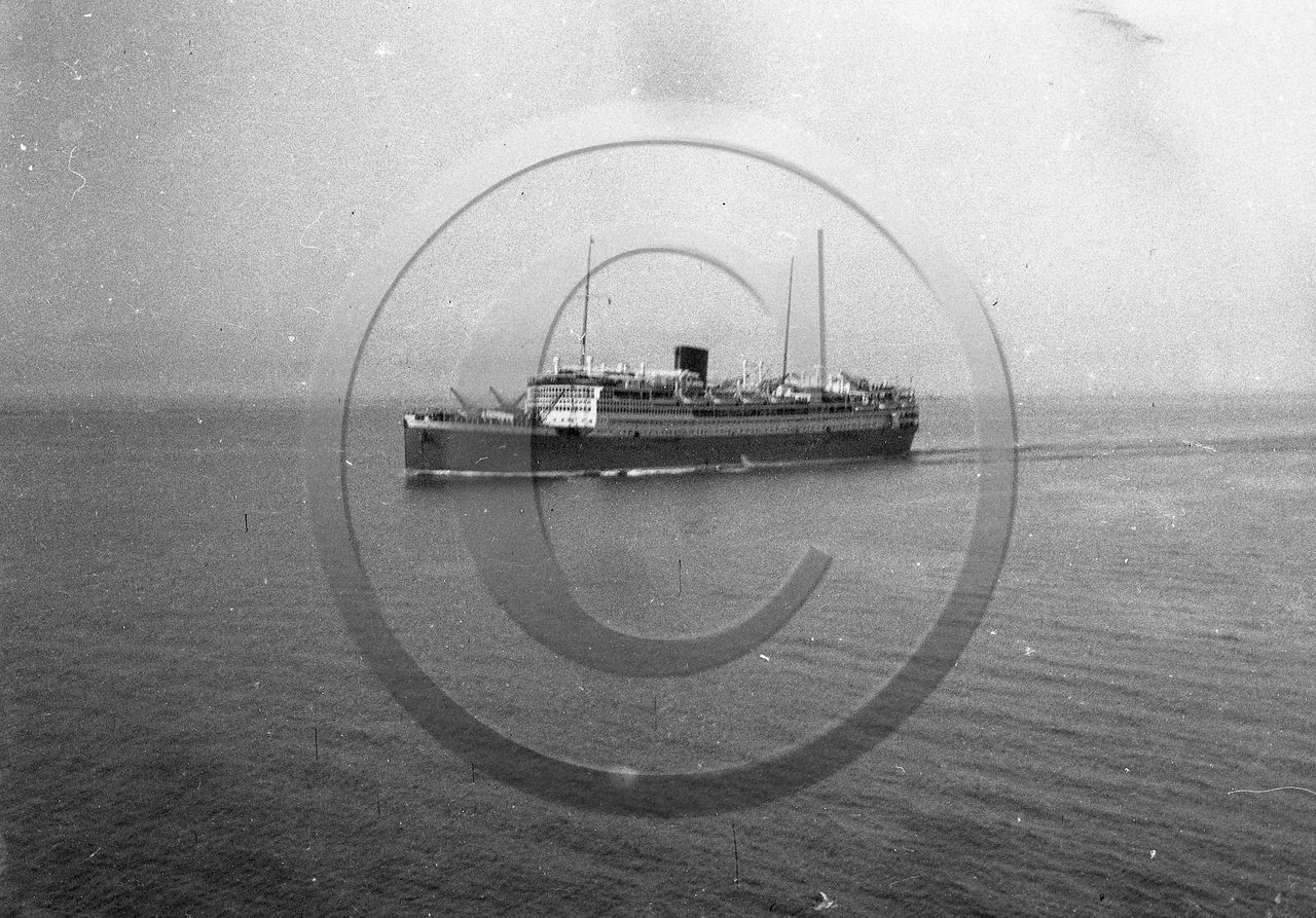 BA 189 paquebot .jpg