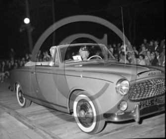 concours elegance apres guerre