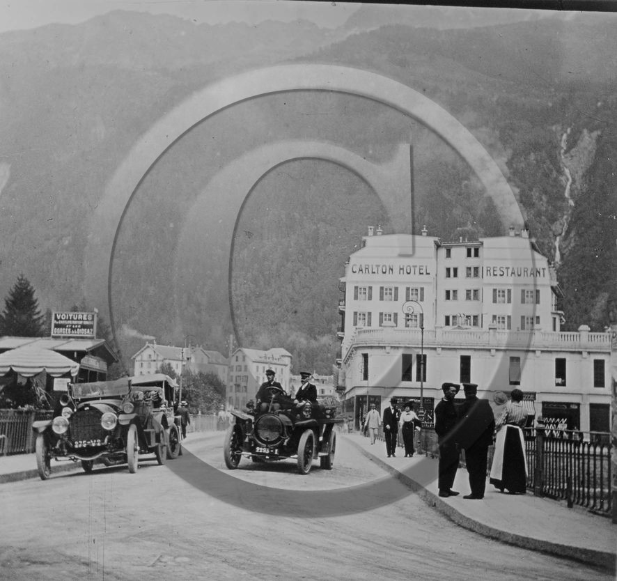 AU 4135 ancetre   chamonix hotel carlton .jpg