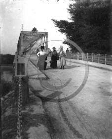 vi  261 pont Eiffel dpt 33  .jpg