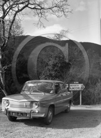 au 3967  R8  Corse.jpg