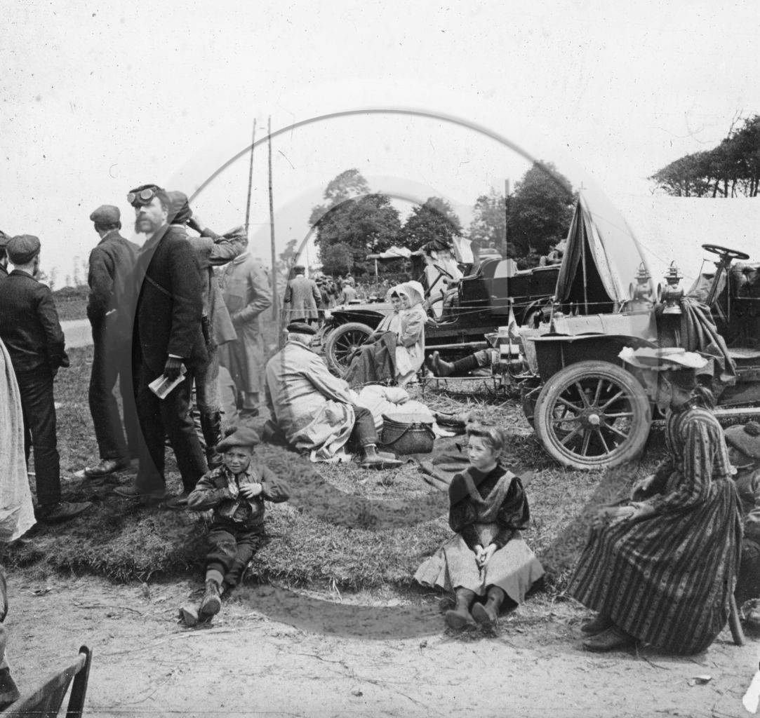 auc 238 pic nic .jpg