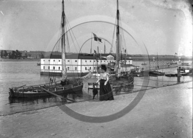 BX 268   bains girondains.jpg