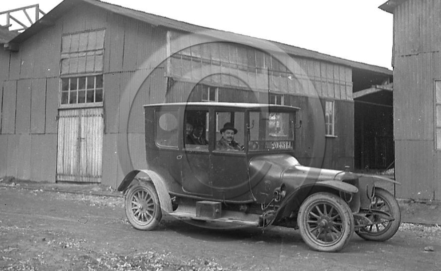 AU 3778 ancetre .jpg