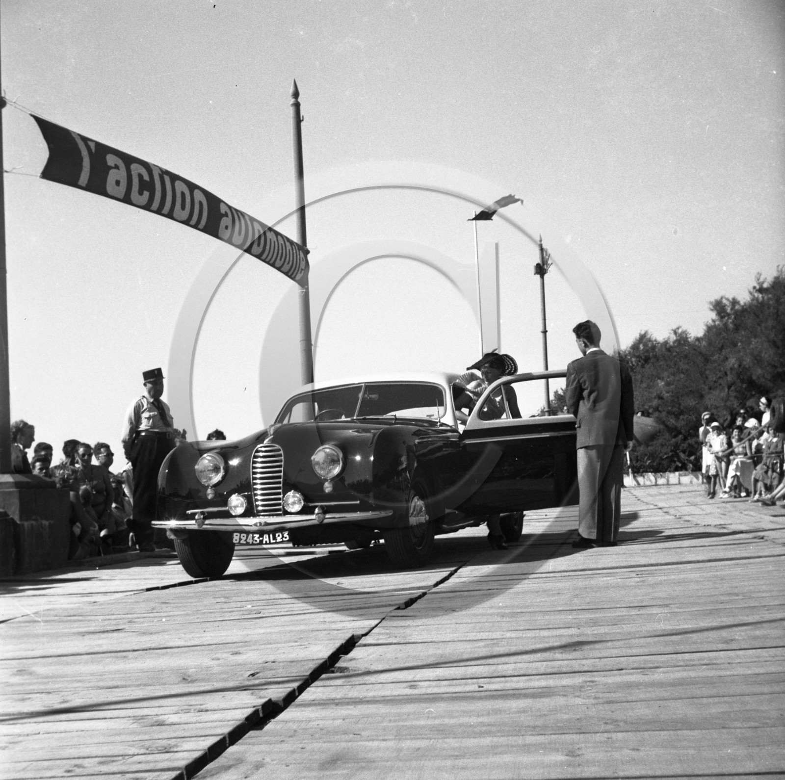 concours elegance apres guerre