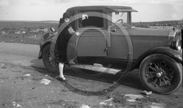 AU 1282 Buick coupe 1928 .jpg