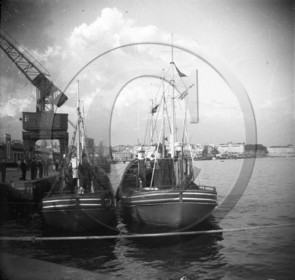 BA 134 bateaux Espagnols a Bordeaux .jpg