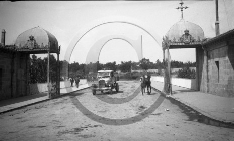 AUU 459 camion Ford.jpg