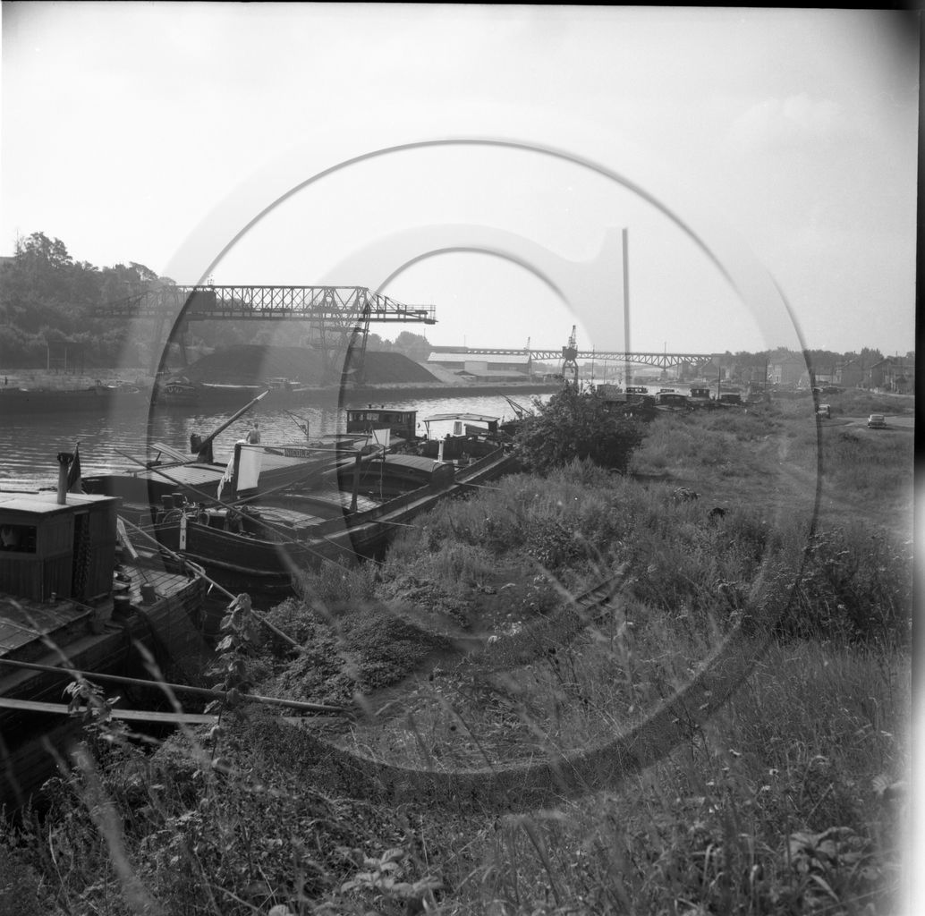 BA 1516 péniche Nicole  - Copie.jpg