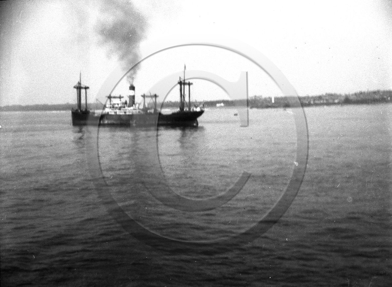 BA 202 cargo Chargeurs Reunis classe Baoule .jpg