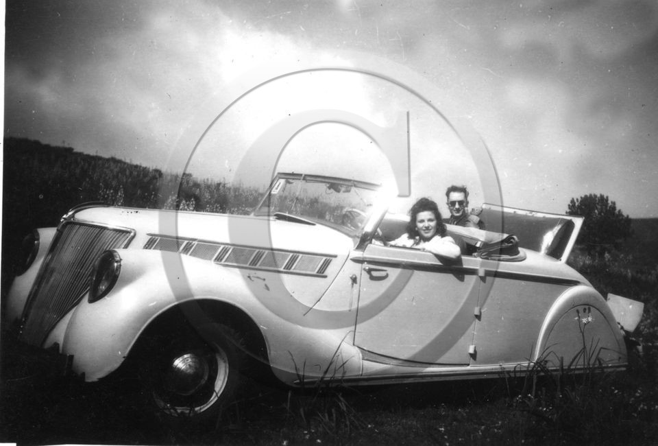 AU 4240 Renault vivagrandsport  .jpg