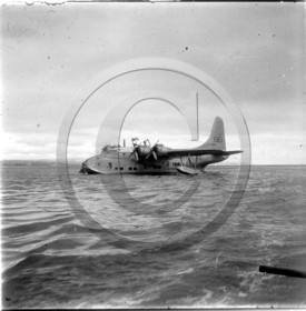 hydravion Sidney à Lisbonne sur le Tage.jpg