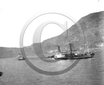 BA 1006 remorqueur a aubes deux cheminees .jpg