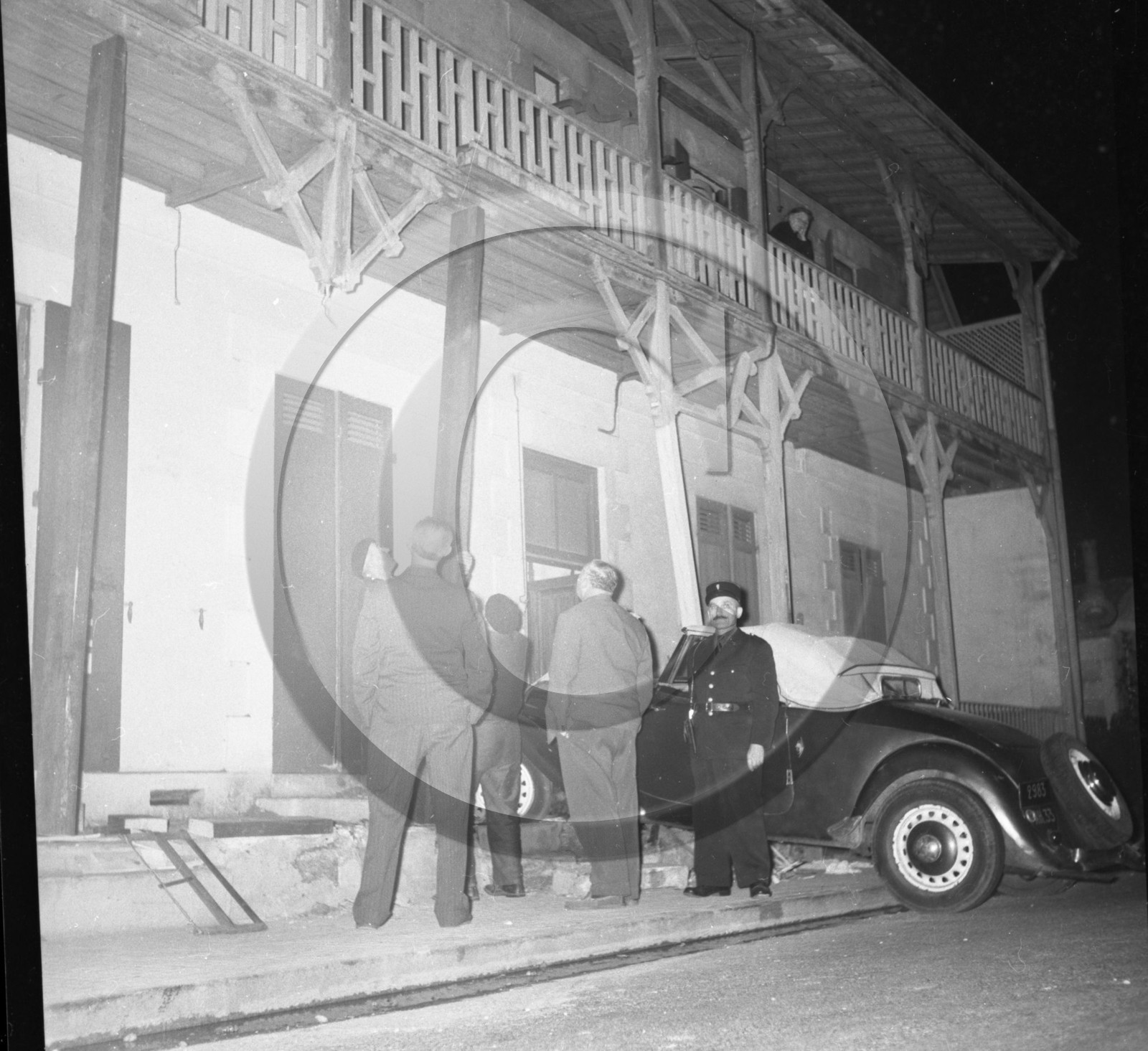 au 4194 traction .jpg