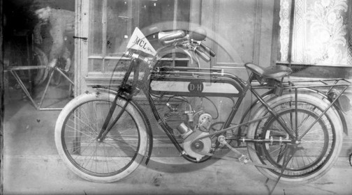 MOV 115 moto DH  .jpg