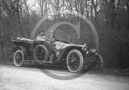 AU 2038 ancetre .jpg