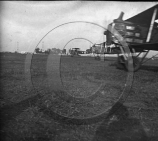 avi 290 Alger20-6-26 .jpg