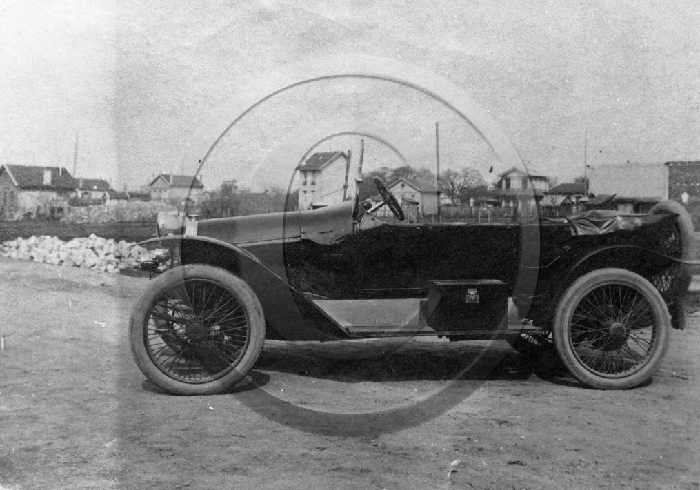 au 1424  Bugatti torpedo boule  .jpg