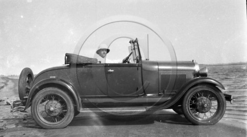 AU 3756 Ford modele A roadster 1928-29 .jpg
