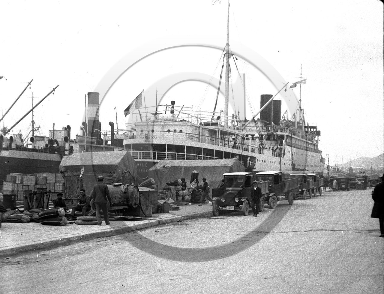 BA 106 paquebot Theophile Gauthier Marseille .jpg