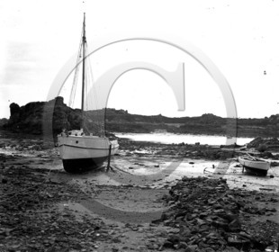 BA 391 Bretagne nord canot béquillé .jpg